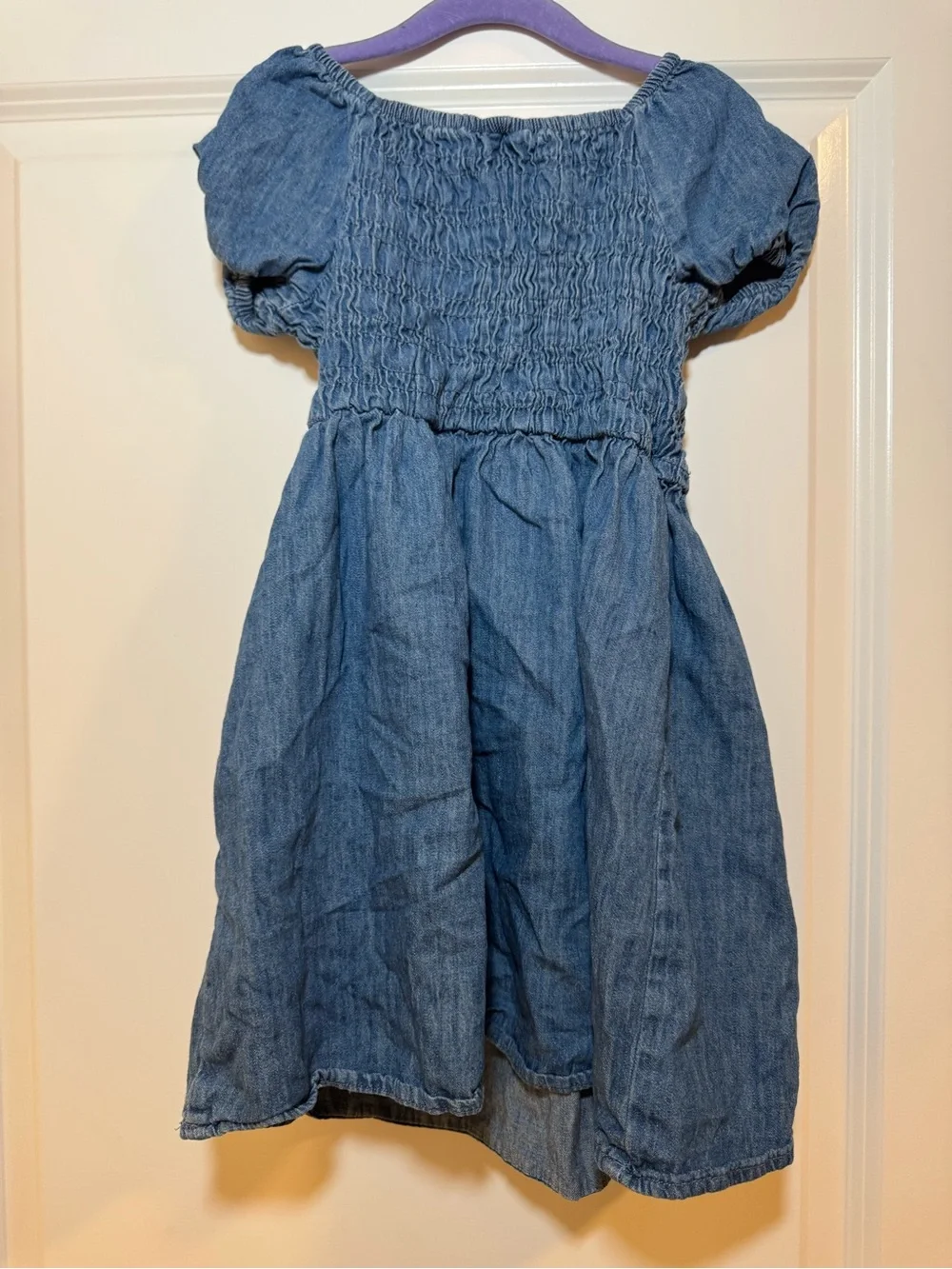 Girls Blue Denim Puff-Sleeve Smocked Dress size 5/6